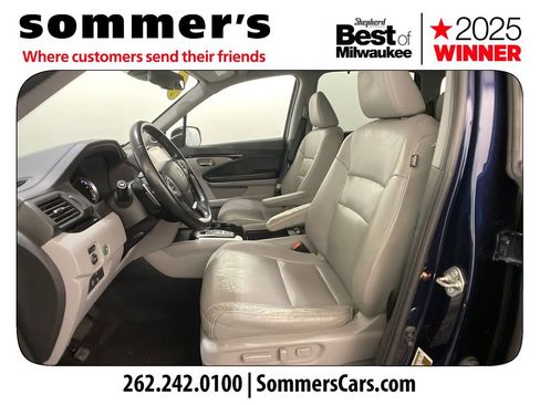 Used 2016 Honda Pilot Touring image 9