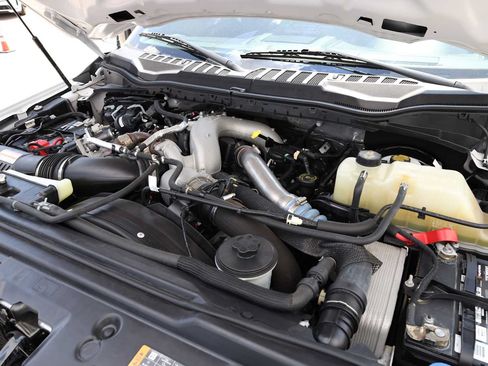 Used 2022 Ford F250 Lariat w/ Lariat Ultimate Package AWD/4WD image 58