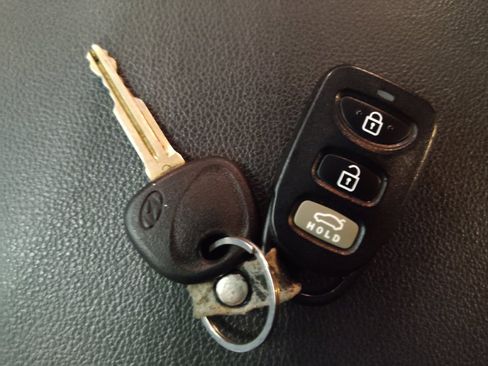 Used 2018 Hyundai Elantra SEL FWD image 32