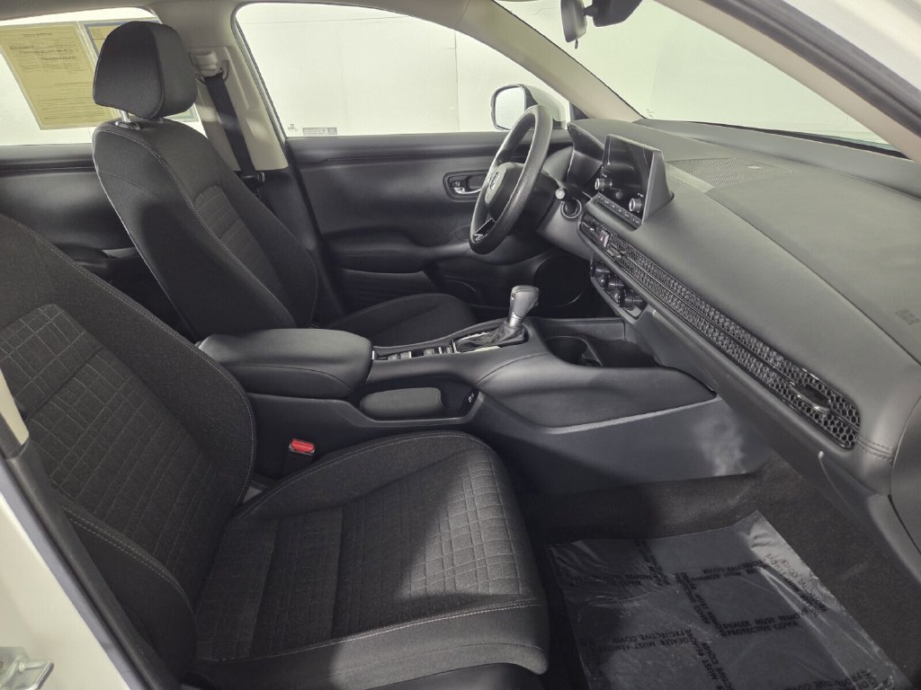Used 2023 Honda HR-V LX image 50