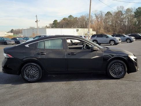 New 2026 Nissan Sentra SV w/ SV Convenience Package FWD image 2