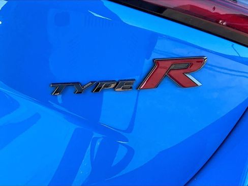 Used 2025 Honda Civic Type R image 10