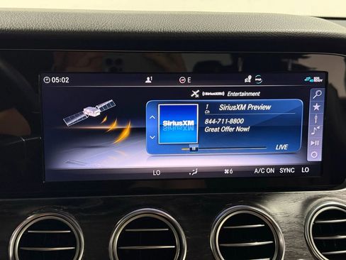 Used 2019 Mercedes-Benz E 300 4MATIC w/ Premium 1 Package image 31