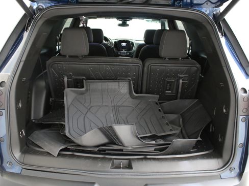Certified 2023 Chevrolet Traverse LT w/ LPO, Floor Liner Package AWD/4WD image 25