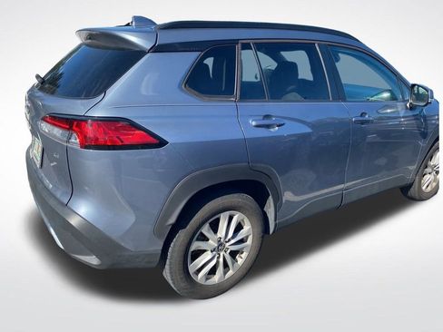 Used 2023 Toyota Corolla Cross LE image 59