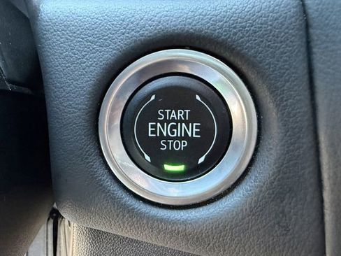 Used 2024 Chevrolet Tahoe LT image 21