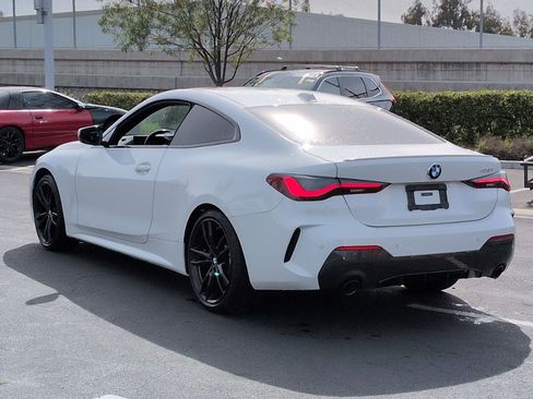 Used 2024 BMW 430i Coupe w/ M Sport Package image 8