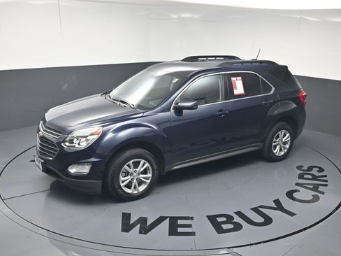 Used 2017 Chevrolet Equinox LT w/ Convenience Package FWD image 29