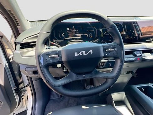 New 2026 Kia EV9 Light RWD image 11