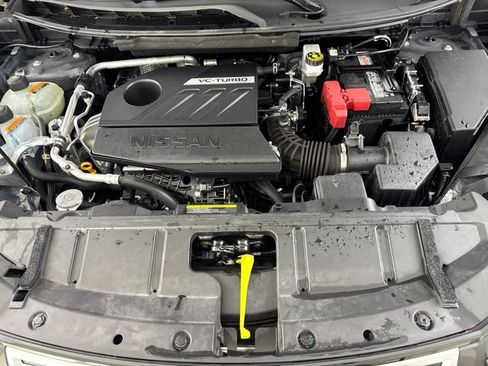 Used 2025 Nissan Rogue SV AWD/4WD image 17