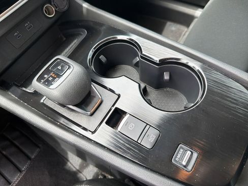 Certified 2023 Nissan Rogue S FWD image 39