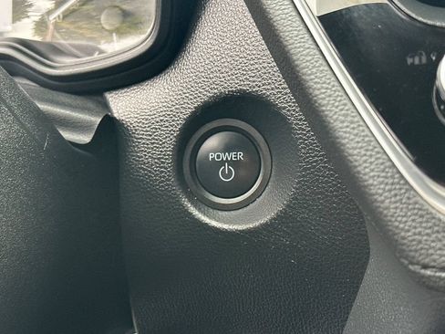 Certified 2025 Toyota Corolla Cross AWD Hybrid image 21