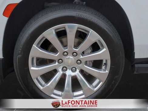 Used 2024 Chevrolet Tahoe Premier AWD/4WD image 31