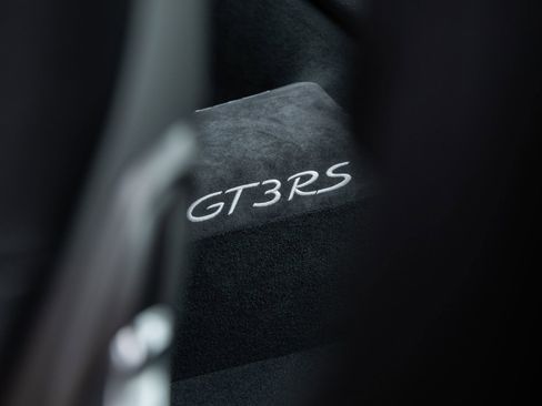 Certified 2016 Porsche 911 GT3 RS RWD image 42