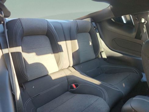 Certified 2025 Ford Mustang Coupe image 14