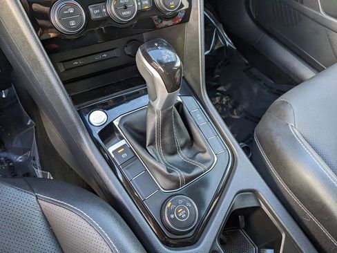 Certified 2023 Volkswagen Taos SEL AWD/4WD image 24
