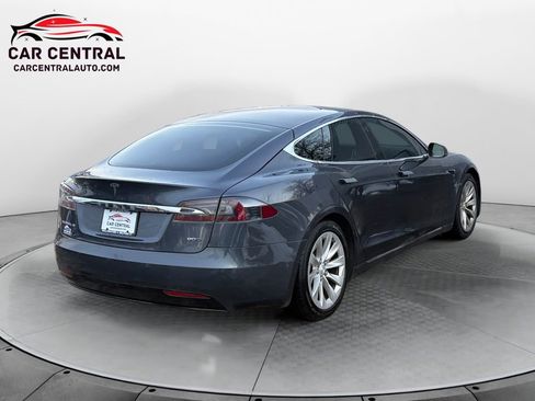 Used 2017 Tesla Model S 90D image 5