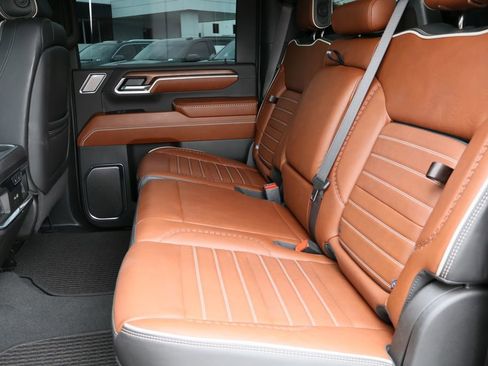 Used 2024 GMC Sierra 2500 Denali Ultimate w/ Max Trailering Package image 27