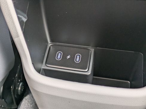 New 2026 Hyundai Kona SE image 14