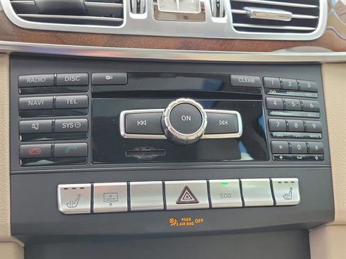 Used 2014 Mercedes-Benz E 350 Sedan image 65