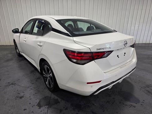 Used 2022 Nissan Sentra SV w/ Trunk Package FWD image 3
