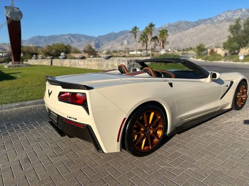 Used 2016 Chevrolet Corvette Stingray Convertible w/ 3LT Preferred Equipment Group RWD image 34