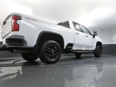 Used 2022 Chevrolet Silverado 2500 LTZ w/ Safety Package AWD/4WD image 55