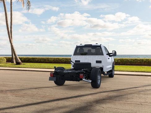 New 2025 Ford F350 XL w/ XL Chrome Package image 8