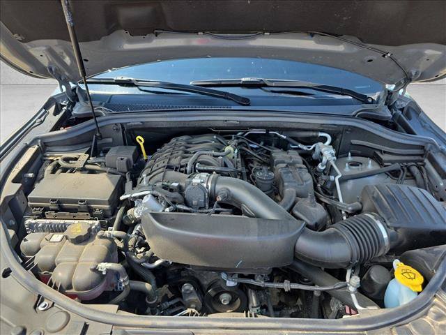 Used 2025 Dodge Durango GT w/ Blacktop Package RWD image 25