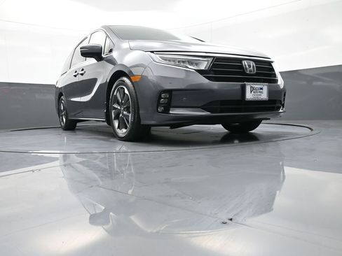 Certified 2023 Honda Odyssey Elite image 31