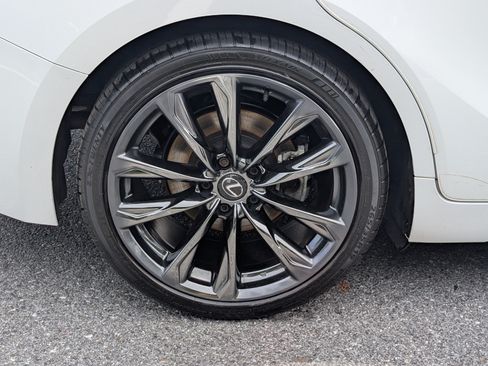 Used 2023 Lexus IS 350 F Sport w/ Memory Package AWD/4WD image 10