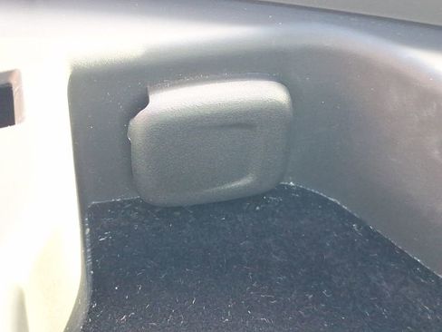 Certified 2018 Chevrolet Corvette Stingray Coupe w/ Z51 1LT image 46