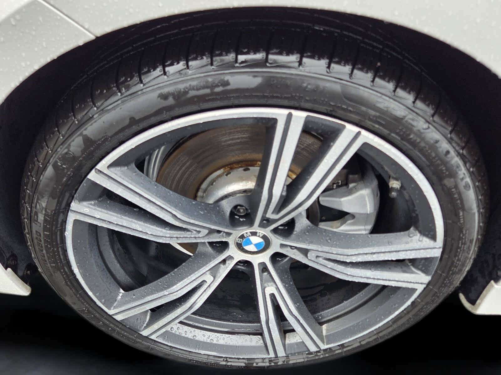 Used 2021 BMW 330e w/ Premium Package RWD image 9