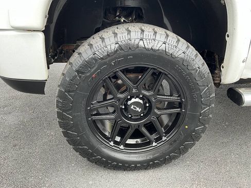 Used 2012 GMC Sierra 1500 Denali AWD/4WD image 19