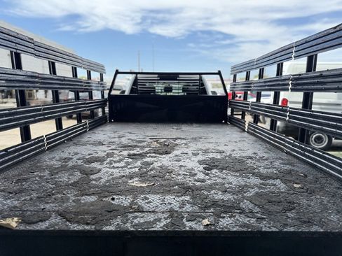 Used 2022 Ford F550 4x4 Crew Cab Super Duty image 28