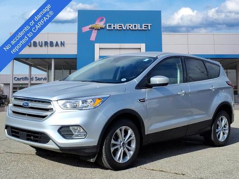 Used 2019 Ford Escape SE image 1