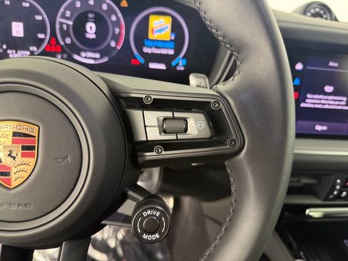 Certified 2026 Porsche Cayenne Coupe AWD/4WD image 30