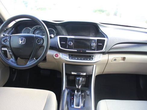 Used 2015 Honda Accord EX-L image 15