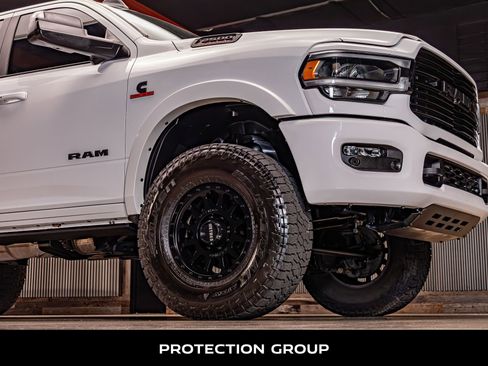 Used 2022 RAM 2500 Laramie w/ Night Edition image 11