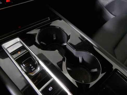 Used 2024 Volkswagen Atlas Cross Sport SEL R-Line image 25