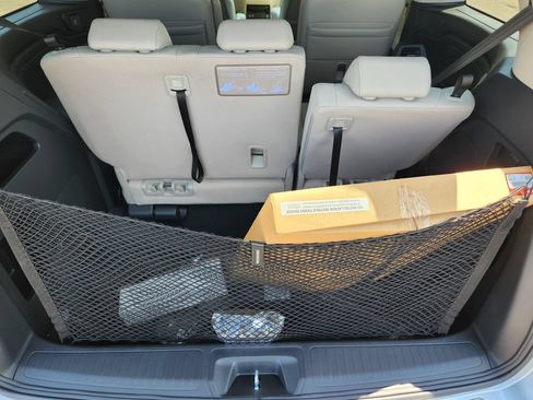 New 2026 Honda Odyssey EX-L image 9