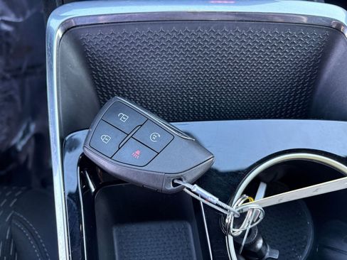 Used 2025 Chevrolet Equinox LT image 22