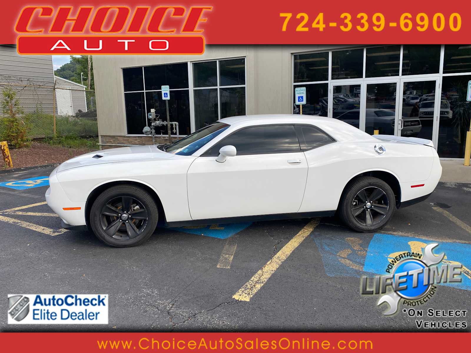 Used 2021 Dodge Challenger SXT w/ Driver Convenience Group RWD image 1