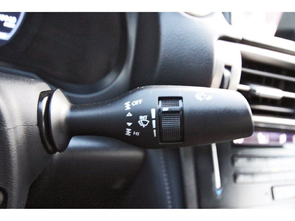 Used 2014 Lexus IS 250 w/ F-Sport Package RWD image 18