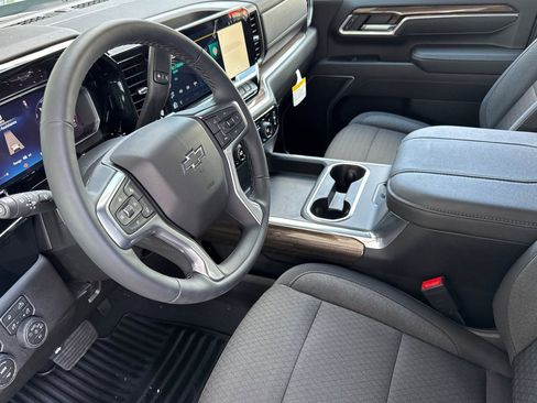 New 2026 Chevrolet Silverado 2500 LT w/ Trail Boss Package AWD/4WD image 9