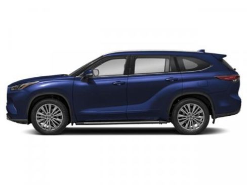 New 2026 Toyota Highlander Platinum image 4