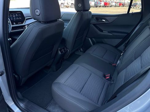 New 2027 Chevrolet Equinox LT w/ Safety and Technology Package FWD image 15