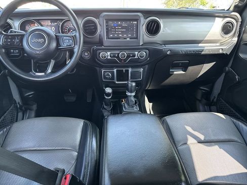 Used 2018 Jeep Wrangler Unlimited Sport AWD/4WD image 10