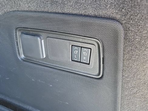 Used 2026 Cadillac Escalade V AWD/4WD image 6