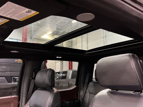 Used 2023 Ford F150 Lariat w/ Equipment Group 502A High image 19